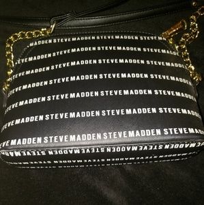 STEVE MADDEN CROSS BODY